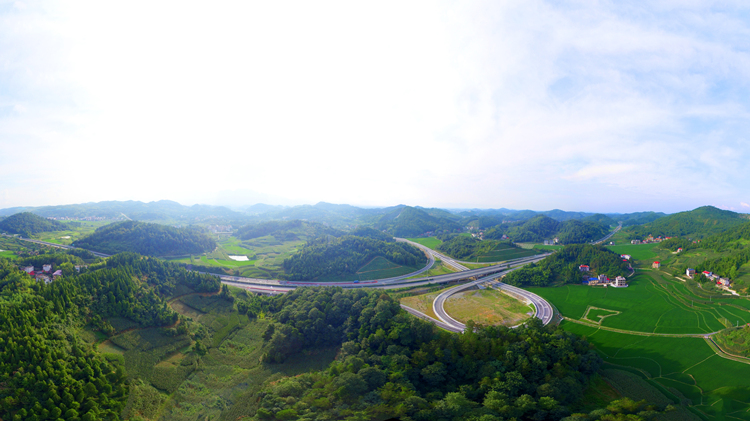 20250628 洞新連接線項(xiàng)目形象照片1_副本.jpg